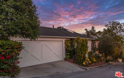 1612 Gilcrest Drive Beverly Hills CA 90210