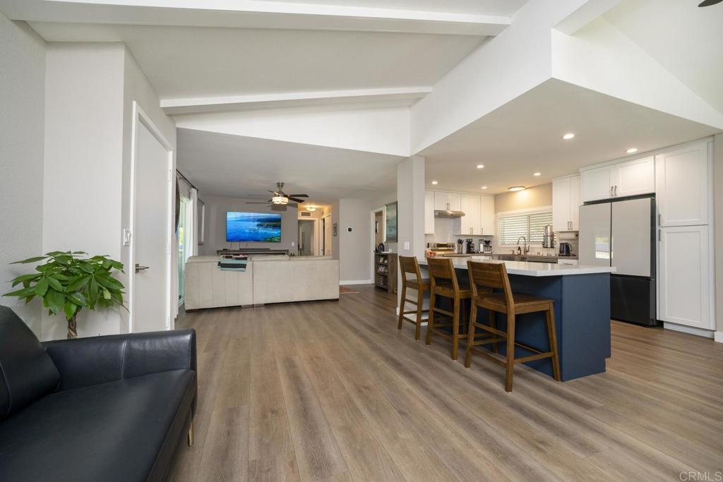 8975 Lawrence Welk Dr 314