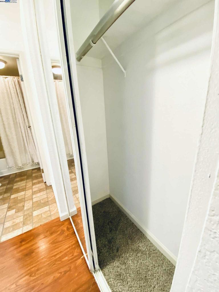 CASTRO VALLEY - Residential