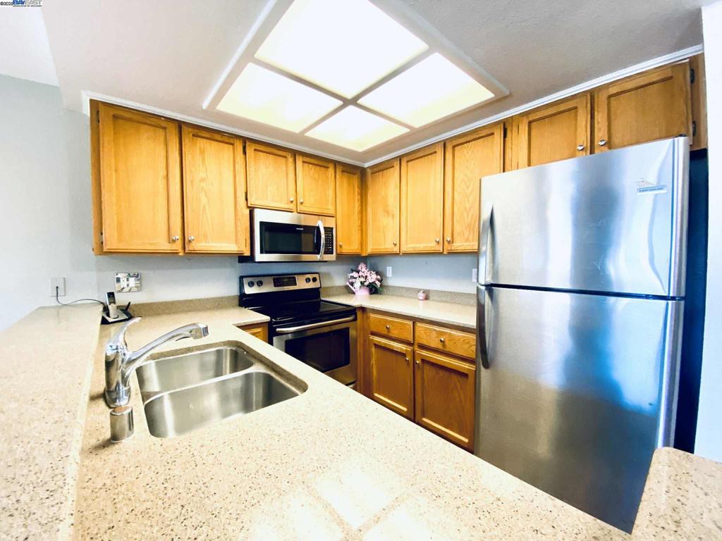 CASTRO VALLEY - Residential