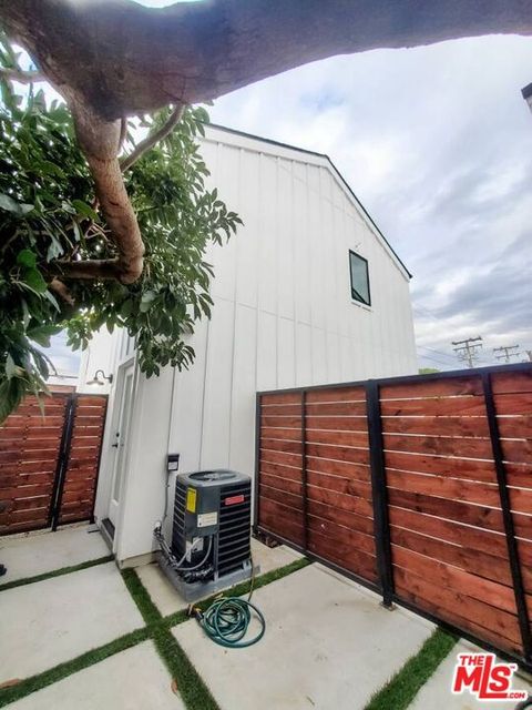 Photo of 11221 Hannum Avenue #A, Culver City, CA 90230 (MLS # 26641611)