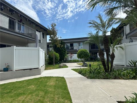 Photo of 1745 Maple #69, Torrance, CA 90503 (MLS # SB25180922)