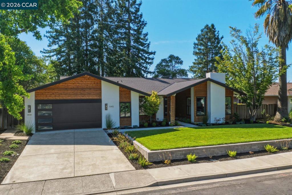 545 Marblehead Ln