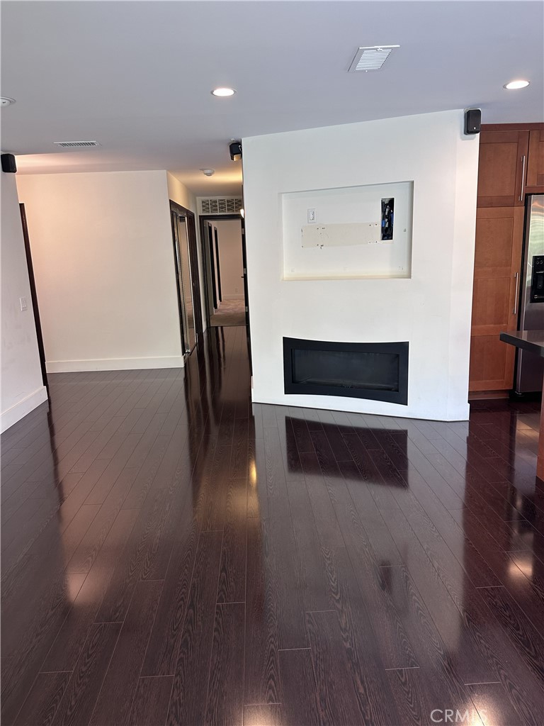 4636 Park Granada 159