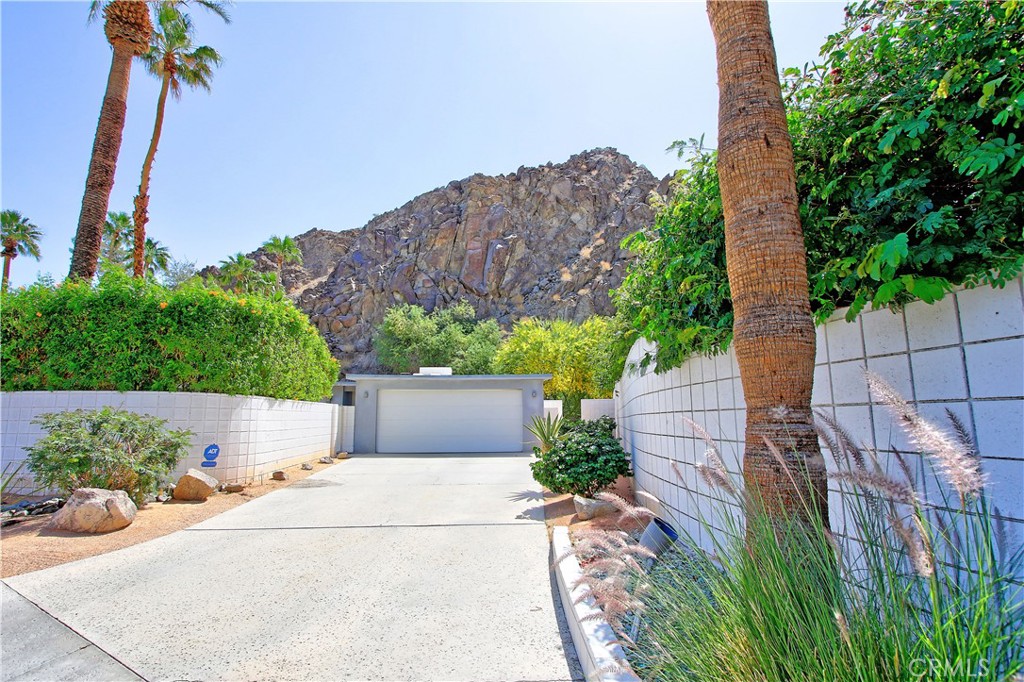 Indian Wells C.C. (32509) - Residential