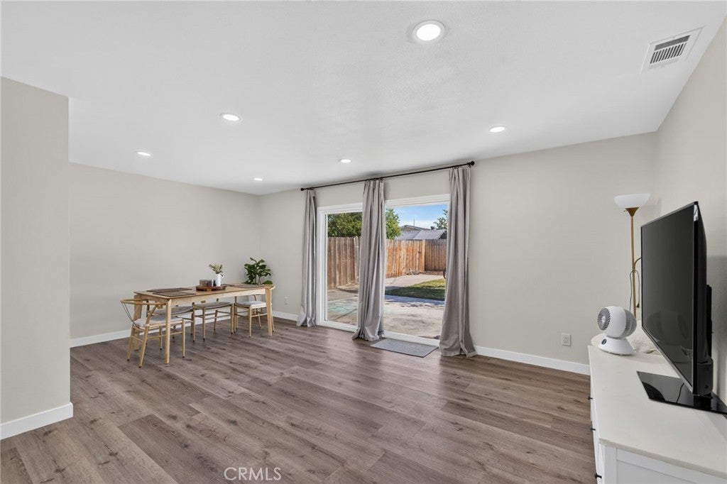 1132 Broadmoor