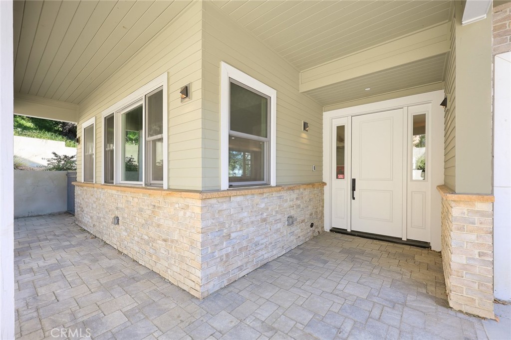Sierra Madre, California, 91024, United States, 5 Bedrooms Bedrooms, ,6 BathroomsBathrooms,Residential,Active,2024506