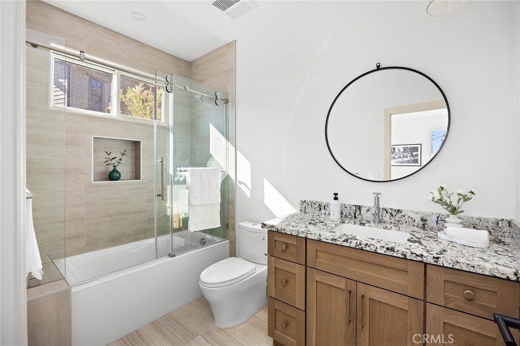 Sierra Madre, California, 91024, United States, 5 Bedrooms Bedrooms, ,6 BathroomsBathrooms,Residential,Active,2024506
