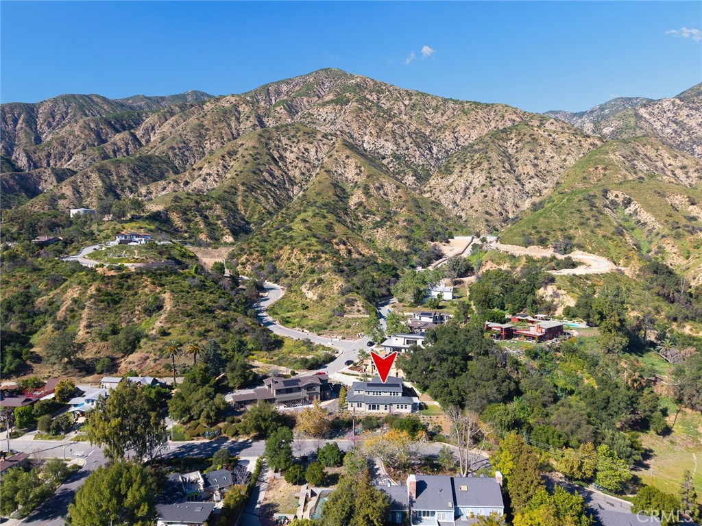 Sierra Madre, California, 91024, United States, 5 Bedrooms Bedrooms, ,6 BathroomsBathrooms,Residential,Active,2024506
