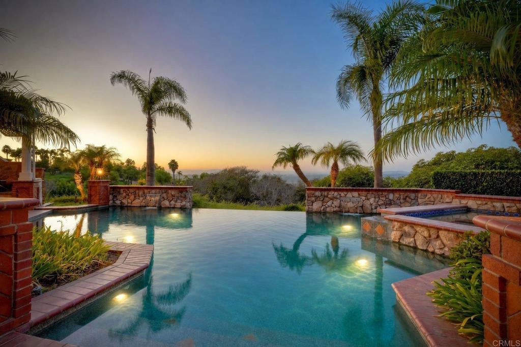 30893 Villa Toscana