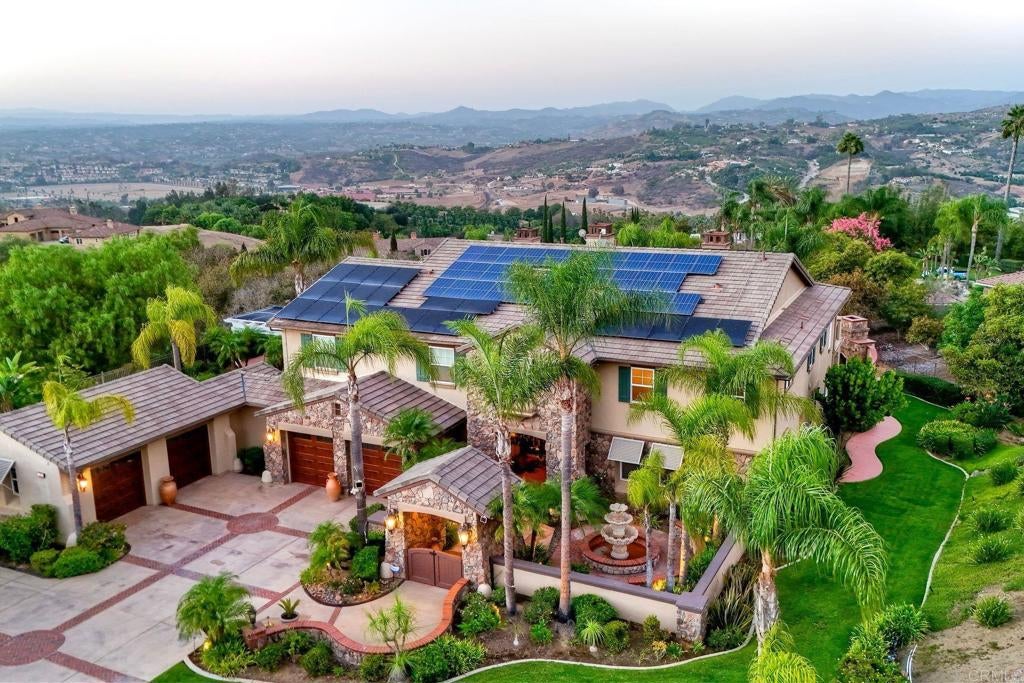 30893 Villa Toscana