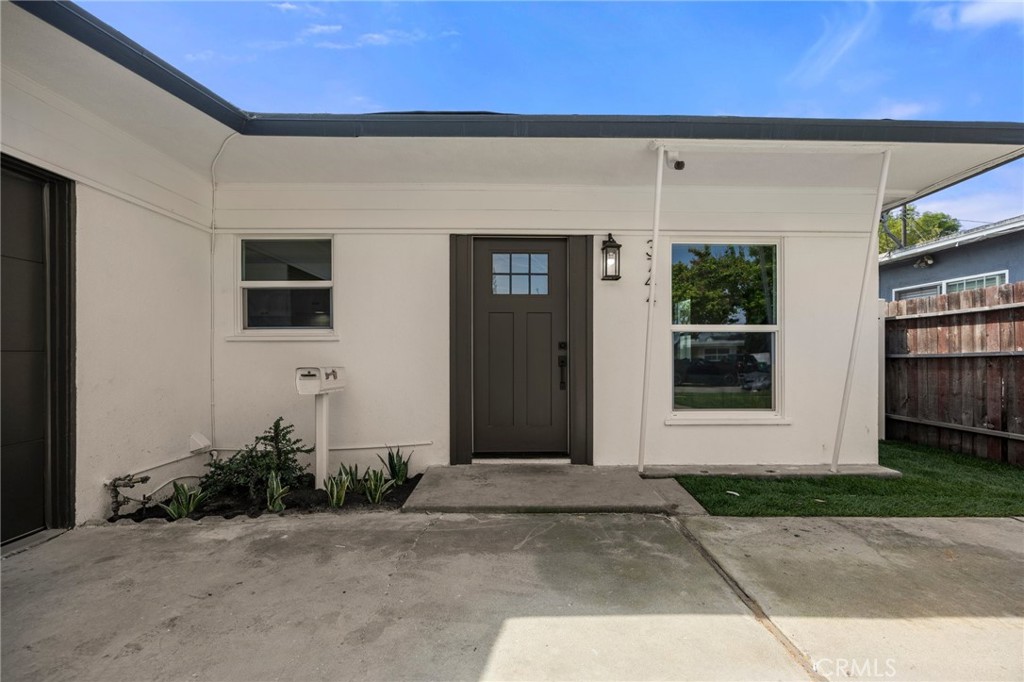 3744 W 144th Place