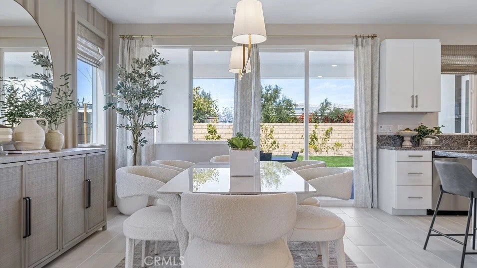 15438 Avenida De Cielo