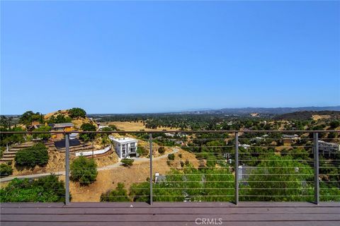 Tiny photo for 8500 Val Verde Drive, West Hills, CA 91304 (MLS # SR26043433)
