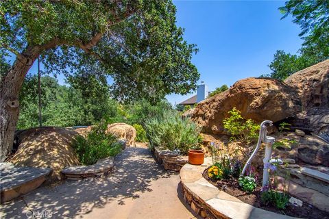 Tiny photo for 8500 Val Verde Drive, West Hills, CA 91304 (MLS # SR26043433)