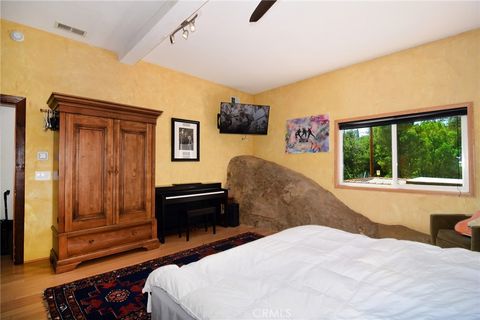 Tiny photo for 8500 Val Verde Drive, West Hills, CA 91304 (MLS # SR26043433)