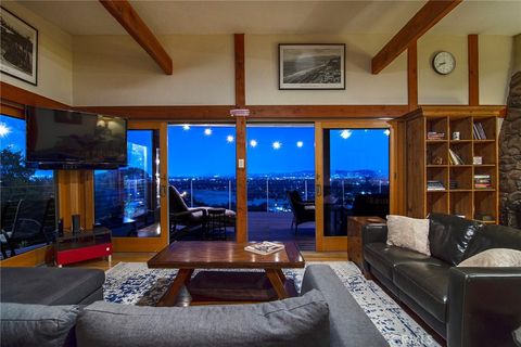 Tiny photo for 8500 Val Verde Drive, West Hills, CA 91304 (MLS # SR26043433)