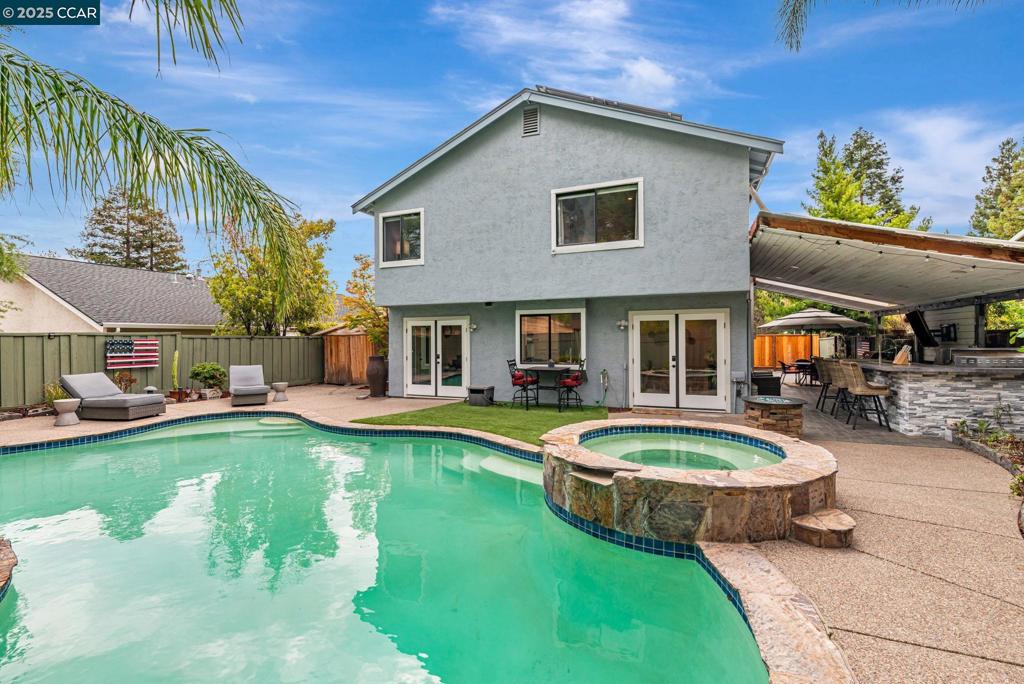 SHANNON HILLS - Residential