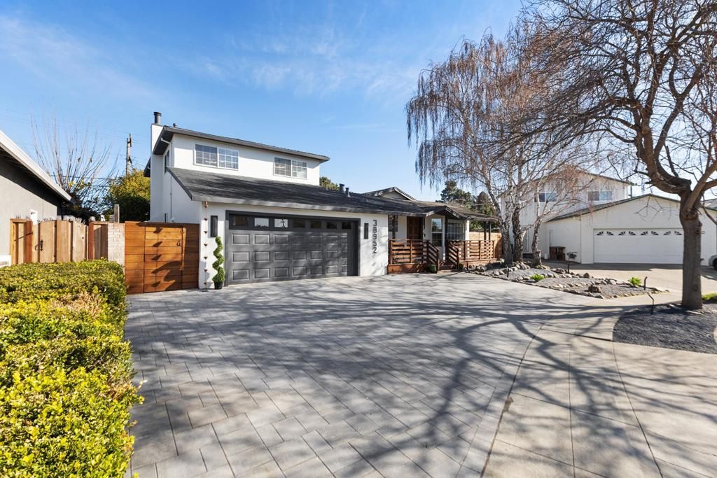 Photo of 38952 EMROL AVE Ave, Fremont, CA 94536 (MLS # 41123025)