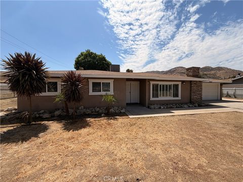 Photo of 22625 Whittier ST, Colton, CA 92324 (MLS # IV26159434)