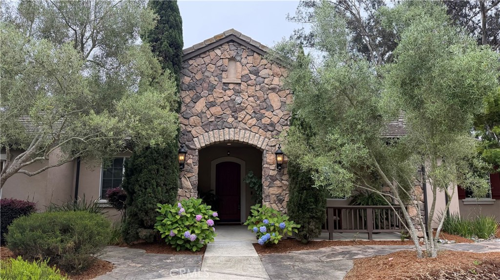 2555 Laurie Way