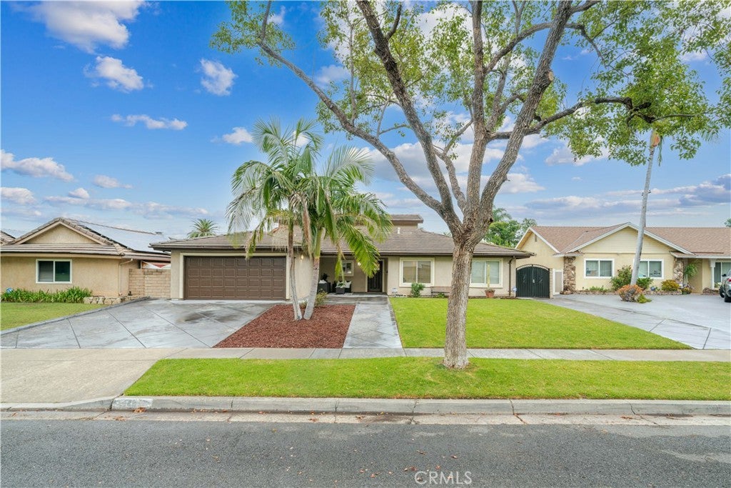 148 N Jerrilee Lane
