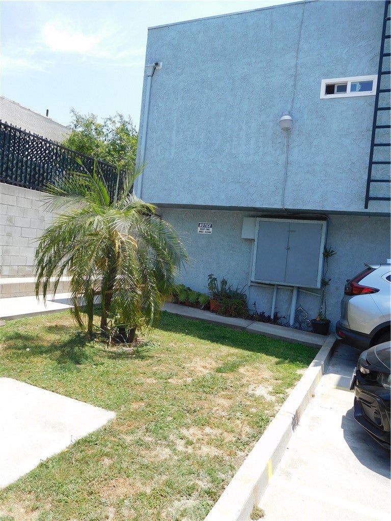 13302 Ramona