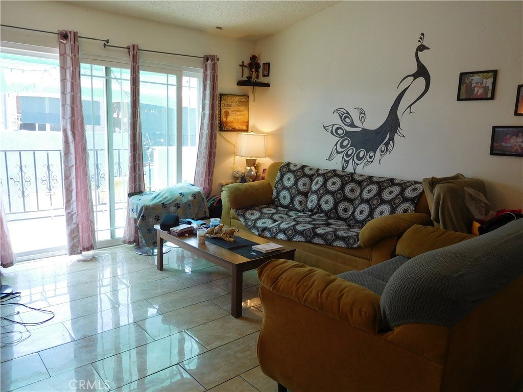 13302 Ramona