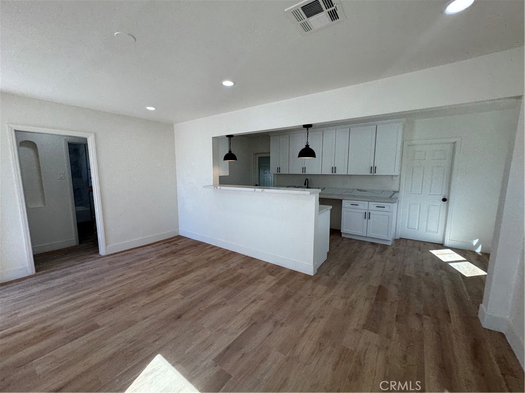 3230 Bronson
