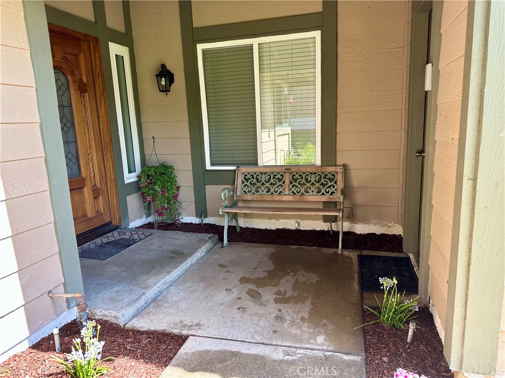 6732 Vista Loma