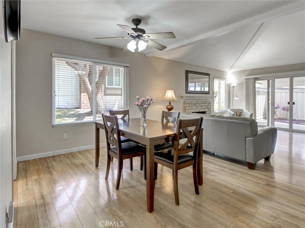 6732 Vista Loma