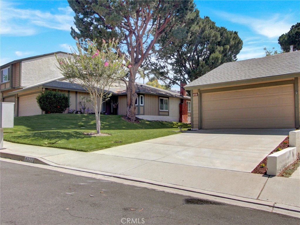 6732 Vista Loma