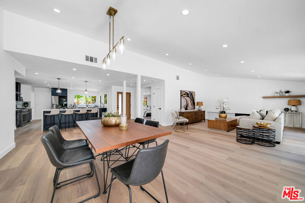 10200 Shoshone Avenue