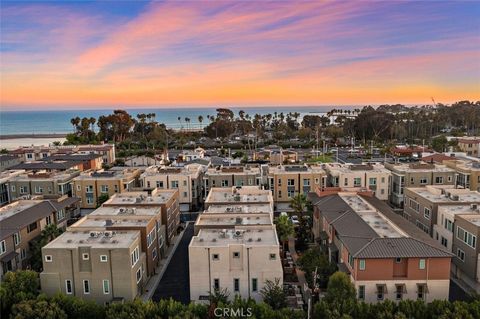 Photo of 769 Doheny Way Way, Dana Point, CA 92629 (MLS # OC26002947)