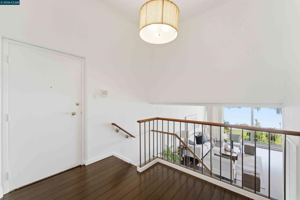 1555 Lakeside Dr. 50