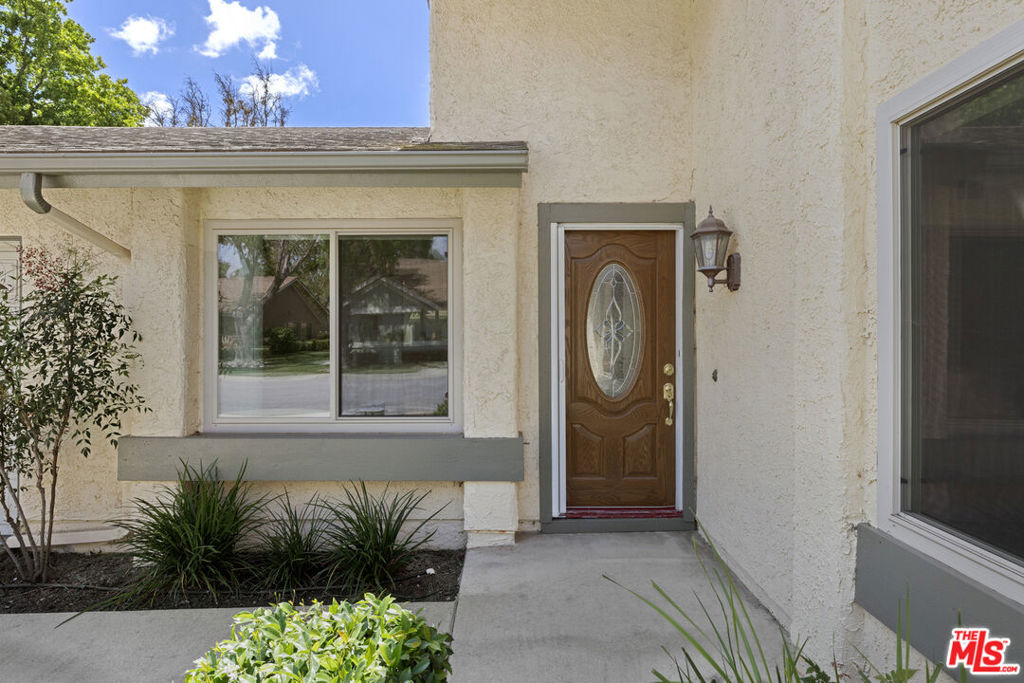 44122 Village 44