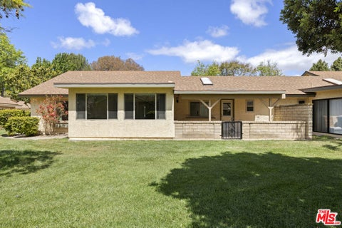 Tiny photo for 44122 Village 44 Vlg, Camarillo, CA 93012 (MLS # 26771827)
