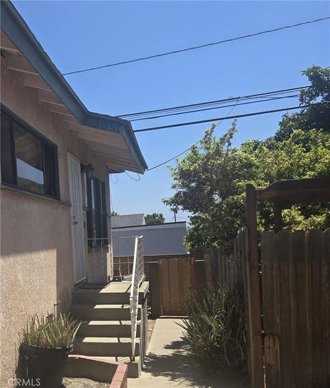Photo of 3652 E 17th St ST, Long Beach, CA 90804 (MLS # MB26170522)