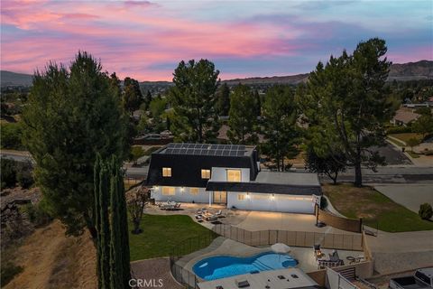 Photo of 13275 Mesa Grande Dr, Yucaipa, CA 92399 (MLS # IG26050375)