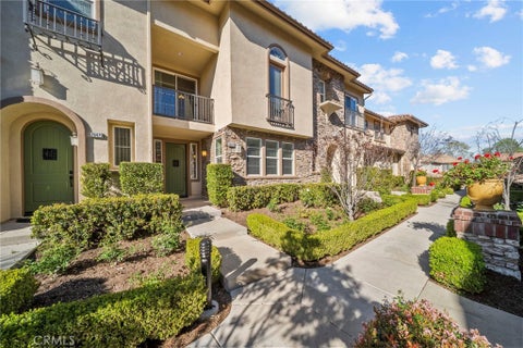 Photo of 28472 Herrera St, Valencia, CA 91354 (MLS # SR26056742)