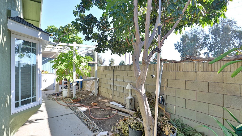 El Camino Glen (CH) - Residential