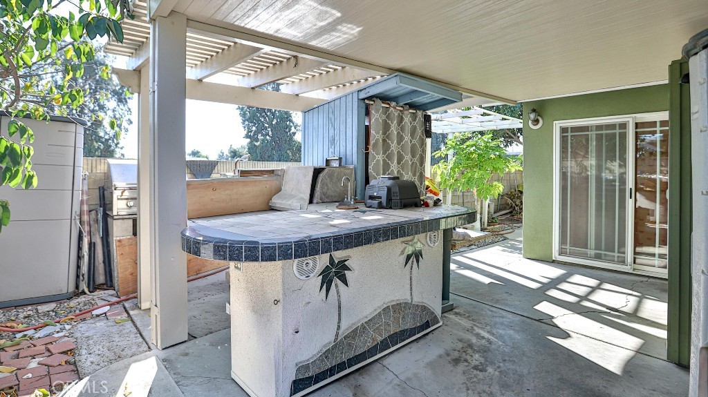 El Camino Glen (CH) - Residential