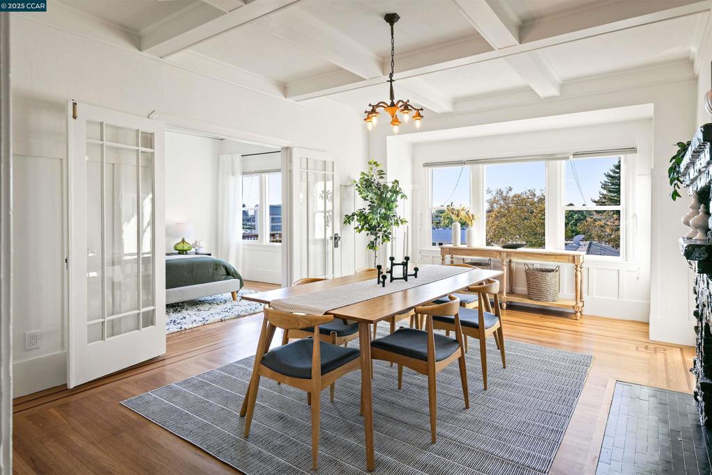 PIEDMONT AVENUE - Residential Income