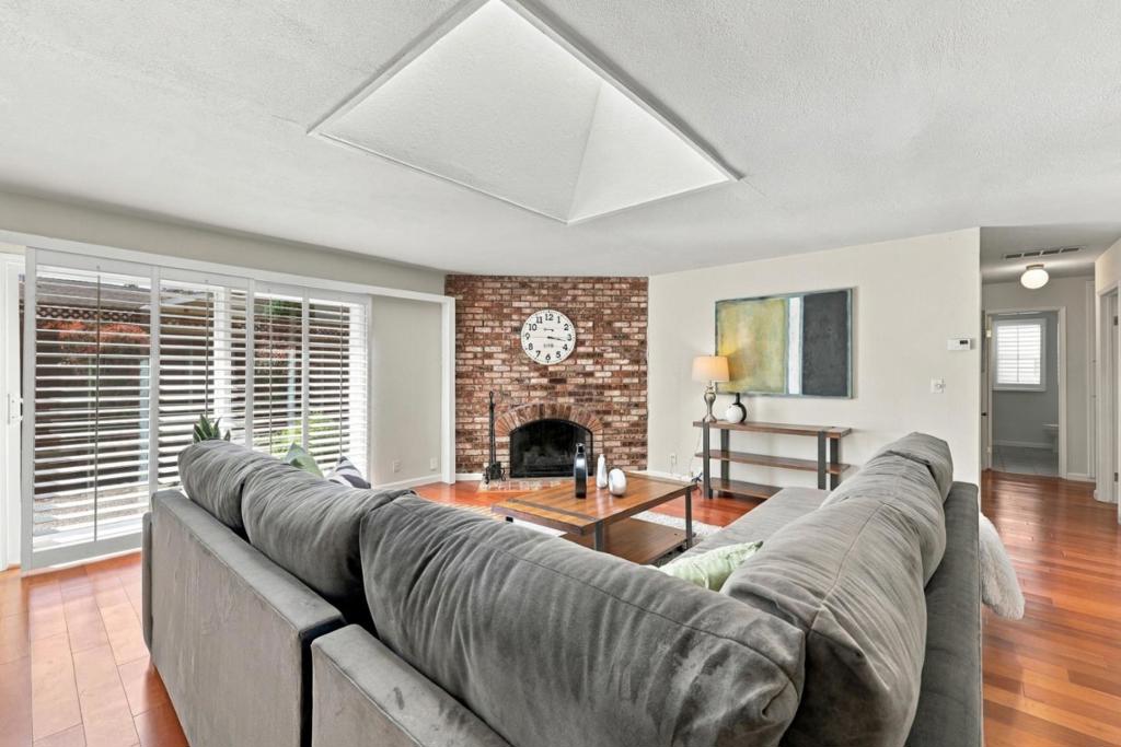 1054 Timber crest Drive
