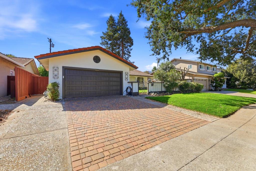 1054 Timber crest Drive