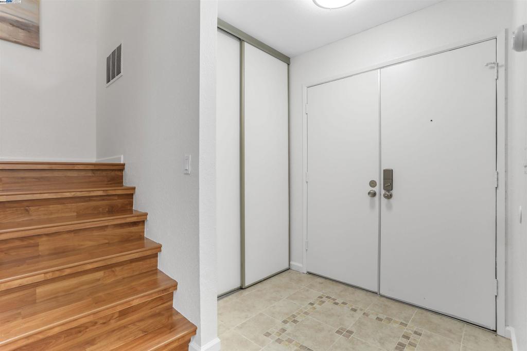 WARM SPRINGS - Residential