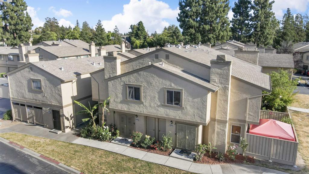 WARM SPRINGS - Residential