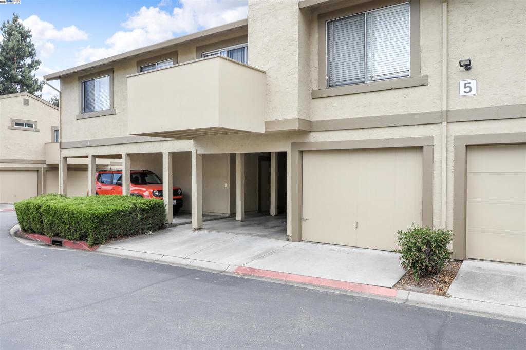 WARM SPRINGS - Residential