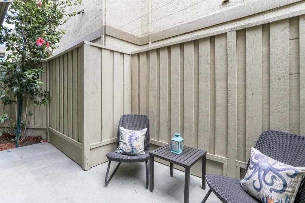 WARM SPRINGS - Residential