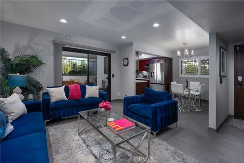 Photo of 5301 E Waverly Dr #211, Palm Springs, CA 92264 (MLS # OC26065321)